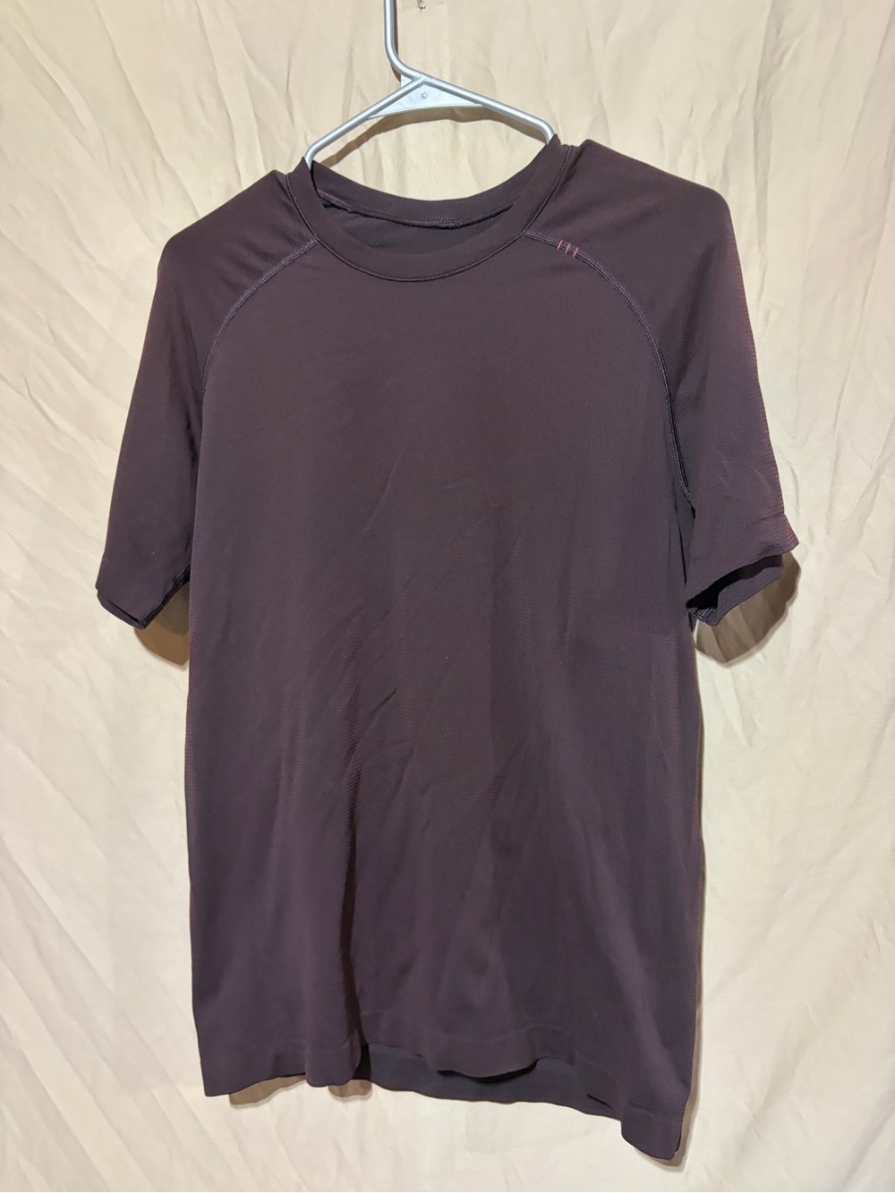 Lululemon T-shirt